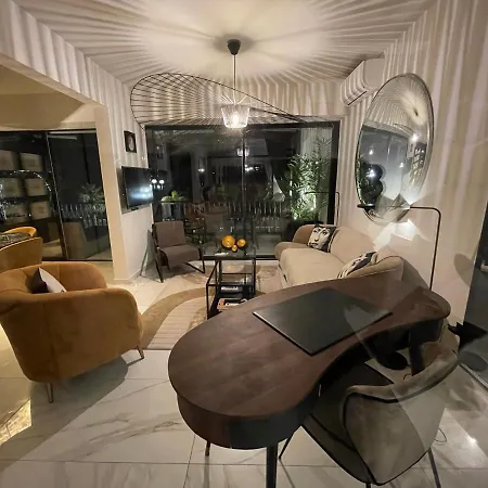 Le Saint-george Riviera Apartment *
